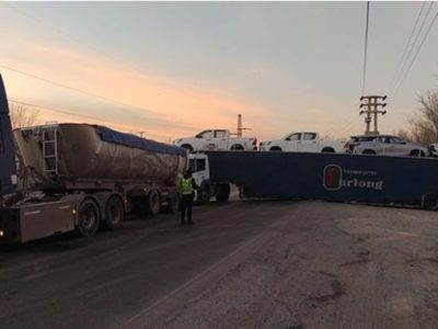El intendente de Cipolletti evalúa prohibir el paso de camiones que se dirigen a Vaca Muerta