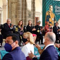 AMLO propone sustituir a la OEA con un organismo "semejante a la Unión Europea"