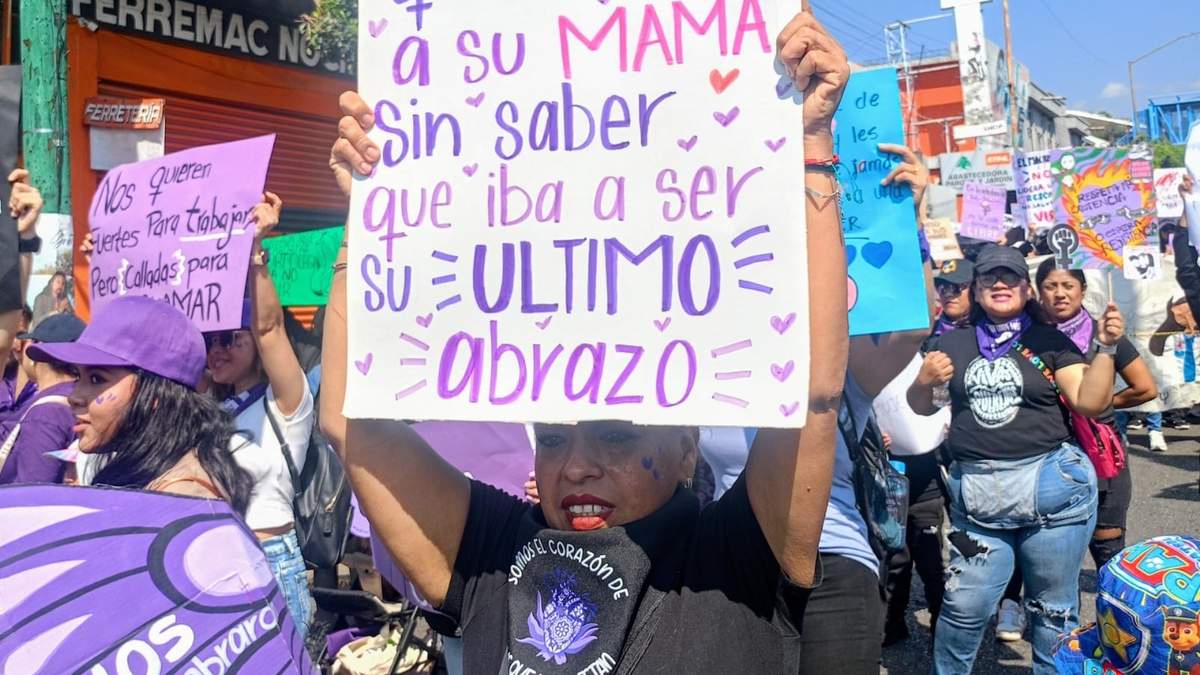 Marcha feminista en Morelos
