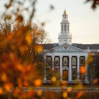 Harvard arremete contra Trump porque el recorte de fondos