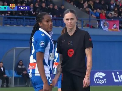Mapi León niega haber tocado “la zona íntima” de Daniela Caracas del Espanyol durante un partido