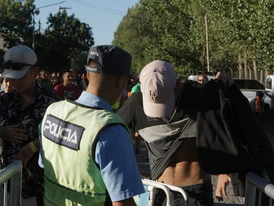 No se podrá ingresar al predio de la Fiesta de la Confluencia con reposeras y conservadoras