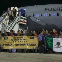 Llegan al AIFA 276 mexicanos que quedaron varados en Israel (Video)