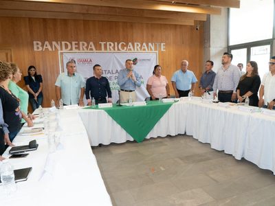 Alcalde de Iguala suma a su equipo a excolaboradores de José Luis Abarca