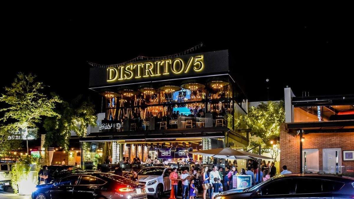El restaurante bar Distrito 5, en Puerto Vallarta