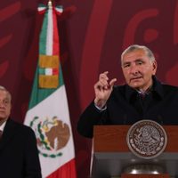 “El duende hizo sus travesuras”: AMLO admite que harán cambios en el plan B de reforma electoral