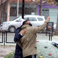 La nieve se abrió paso entre la lluvia en el Alto Valle