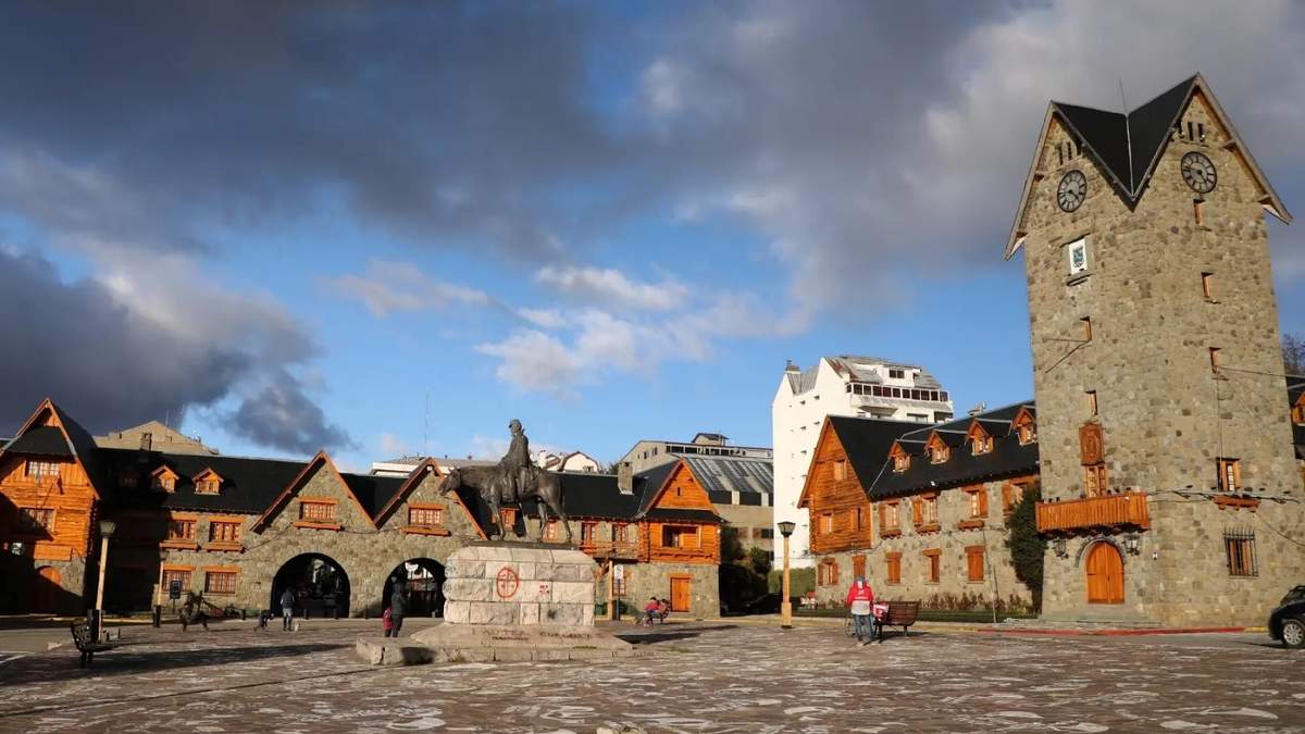 Ola de contagios en Bariloche. Fuente: (Twitter)