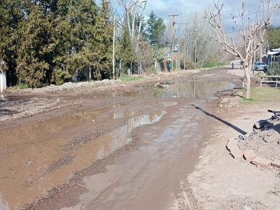 El barrio inundado donde siempre falta el agua