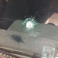 En Reynosa, marinos reaccionan por explosión de carburador de un auto y disparan al conductor
