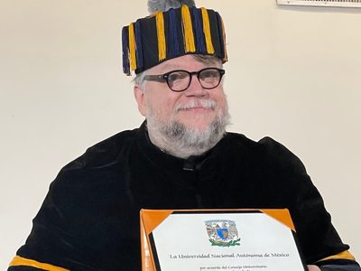 Guillermo del Toro recibe el Doctorado Honoris Causa de la UNAM (Video)