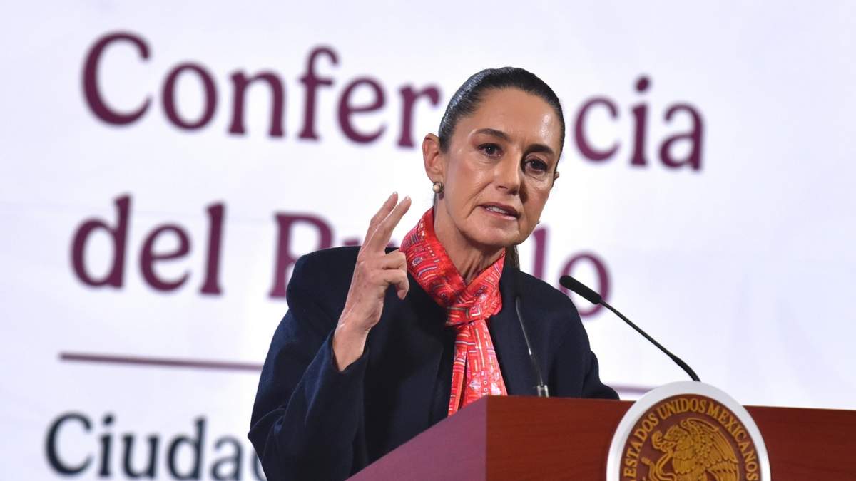Claudia Sheinbaum en la mañanera del pueblo