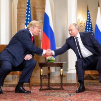 Putin felicita a Trump por su investidura y abre la puerta a dialogar sobre Ucrania
