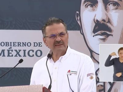 Director de Pemex justifica jubilación de 100 mil pesos mensuales de Romero Deschamps