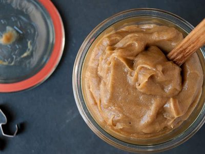 Dale una vuelta de sabor a tus meriendas con esta receta increíble de dulce de dátiles sin azúcar y con 2 ingredientes