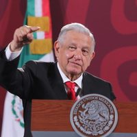 AMLO celebra la polémica con adversarios y pide que la confrontación sea respetuosa