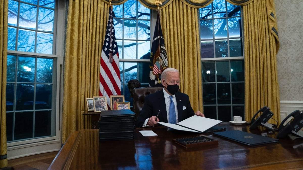 Biden desde la Oficina Oval de la Casa Blanca