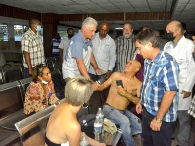 Díaz-Canel pide evaluar el impacto medioambiental del incendio en Matanzas, Cuba