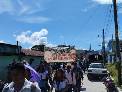 Marchan tseltales católicos por la liberación de presos en Chiapas