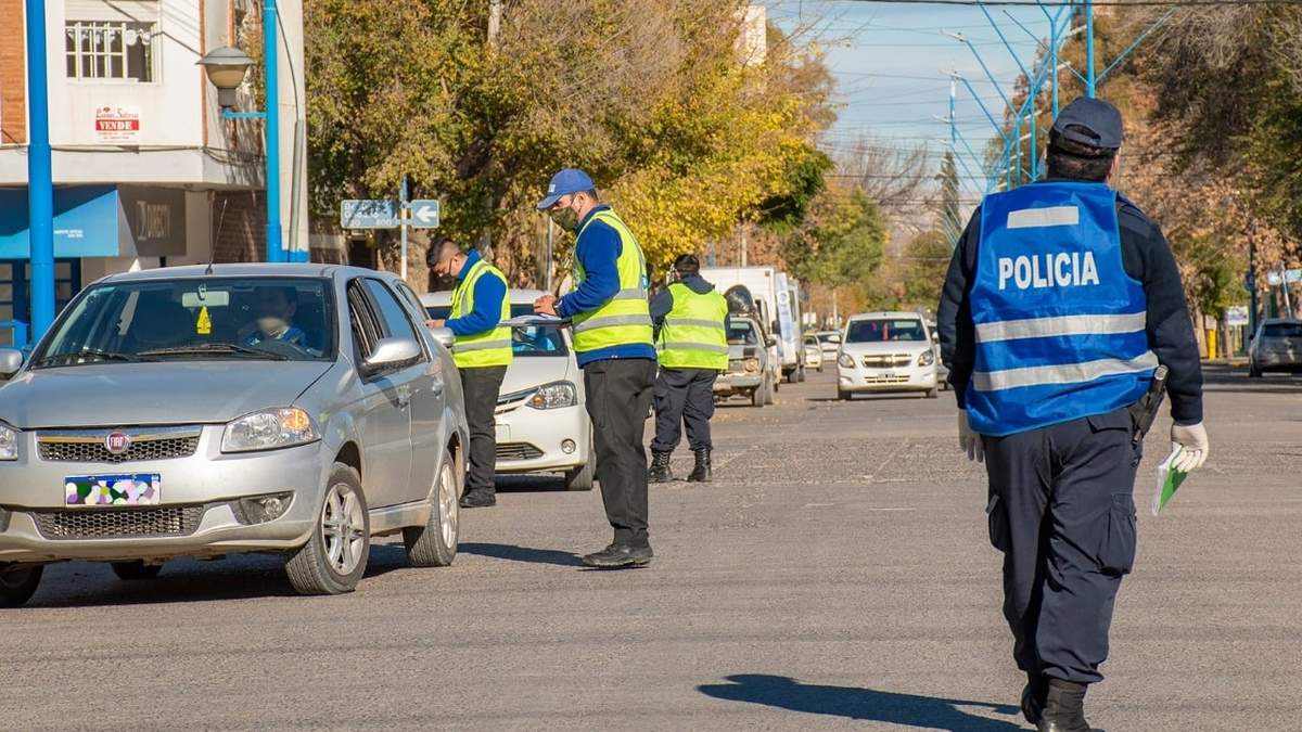Restricciones en Río Negro. Fuente: (Twitter)