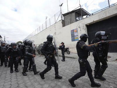Presidente de Ecuador decreta estado de excepción tras presunta fuga de líder narco