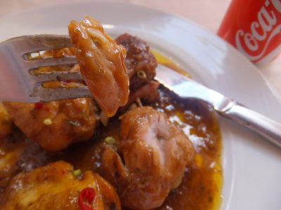 Pollo a la Coca Cola sin horno: en pocos pasos, prepará la receta más jugosa, rica y exótica para este finde