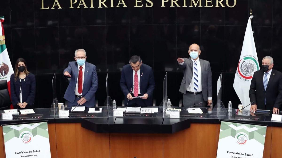 El secretario de Salud compareció ante el Senado