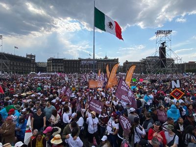 Las marchas, un pulso entre AMLO y la oposición