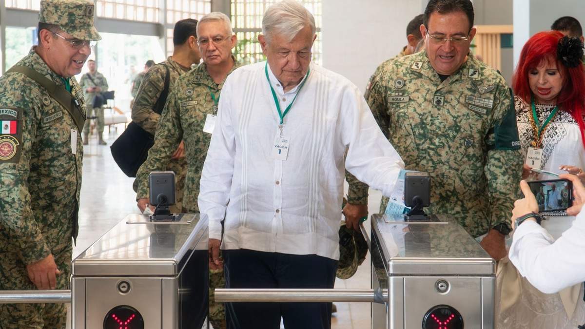El mandatario en la inaguración del Tren Maya