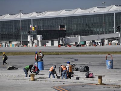 La Sedena culpa a la SCT y el Edomex por falta de servicios y conexiones para el AIFA