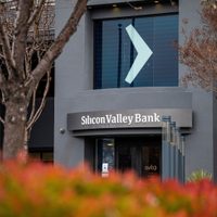Reguladores de Estados Unidos cierran el banco más importante de Silicon Valley