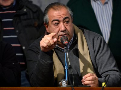 Tras el pedido de Barrionuevo, la CGT se reúne para definir el próximo paro general