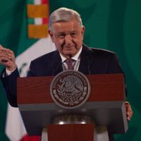 "Hay relevo generacional" refrenda  AMLO ante aspiración presidencial de Ebrard