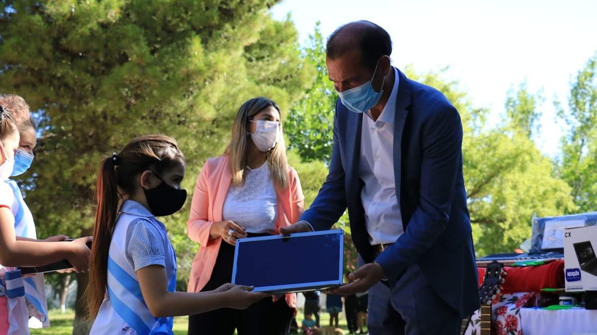Omar Gutiérrez durante el acto en Octavio Pico. Fuente: (@OmarGutierrezOk)