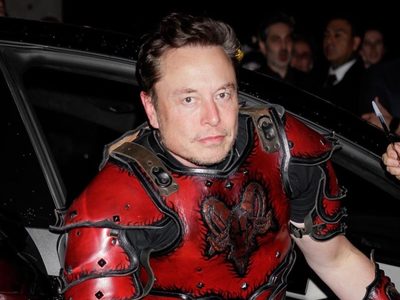 EU advierte a Elon Musk tras la compra de Twitter: "No hay lugar para el discurso de odio"