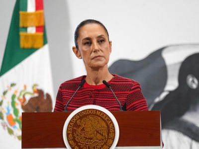 Sheinbaum pedirá a EU información por “montajes” con la bandera de México durante protestas en LA