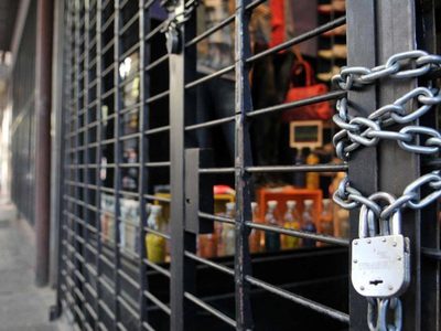 Neuquén Capital: un comercio se negó a cerrar, a pesar de las restricciones vigentes