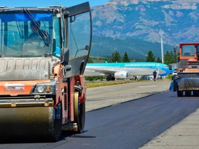 Retomaron la repavimentación del aeropuerto Chapelco mientras avanzan las obras de ampliación
