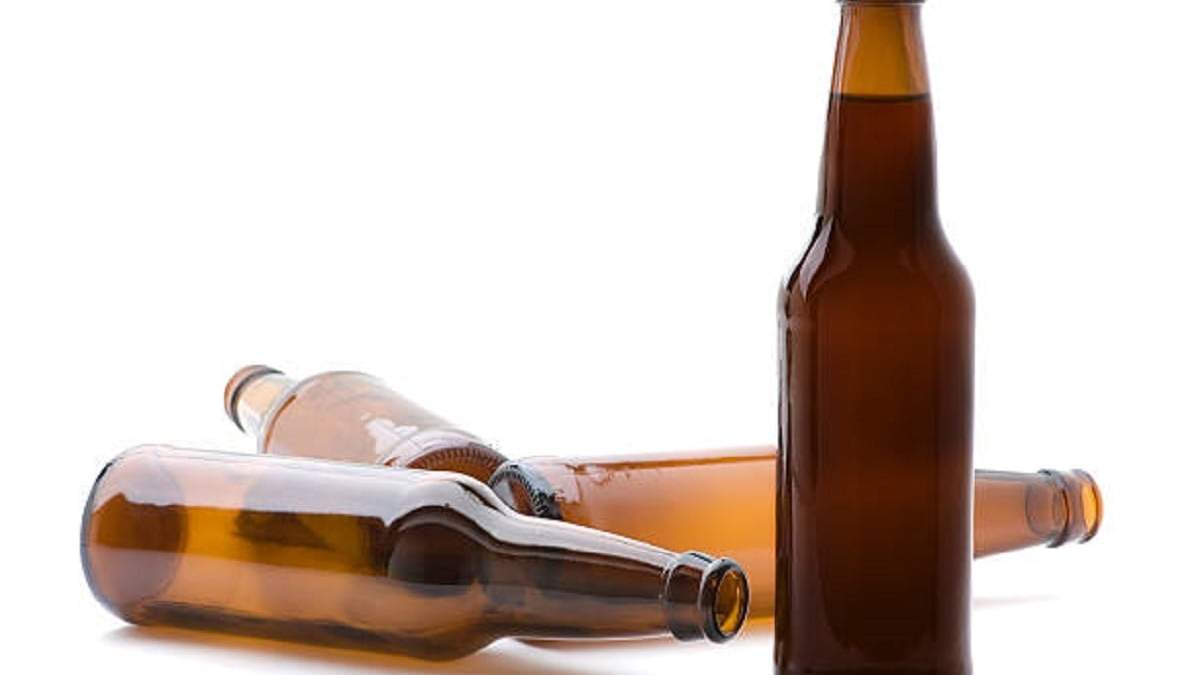 Botellas de cerveza. Fuente:(X).