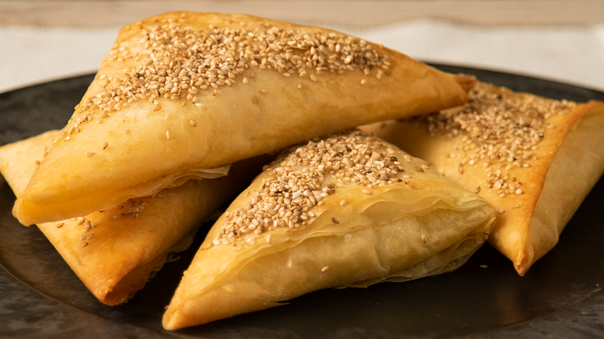 Triangulos de queso. Fuente: (Instagram)