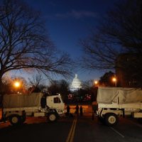 Se va Trump y en Washington queda el tufo de insurrección