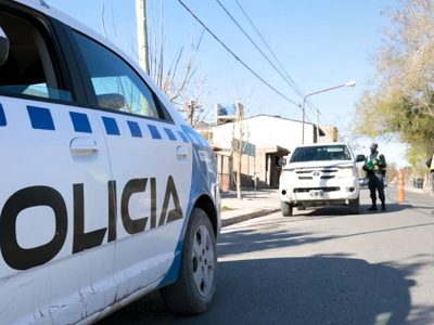 Zapala: alcoholemia positiva y ataque con machete a policías