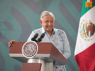 En mitin por la Expropiación Petrolera no hubo acarreados: AMLO
