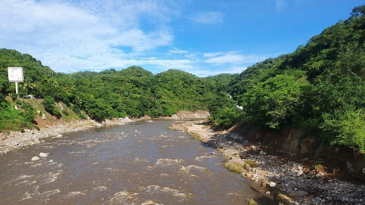 Denuncian que autoridades ignoran recomendaciones de la CNDH para rescatar ríos de Oaxaca