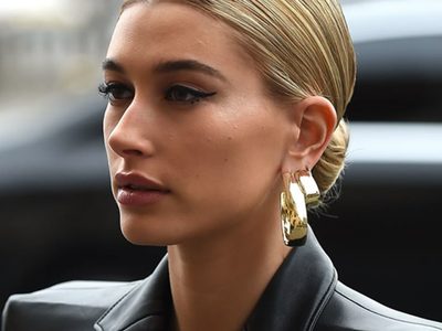 El hack viral de maquillaje con pinza de depilar que eleva tu mirada al instante