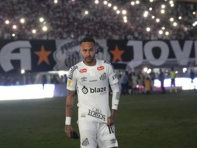 Neymar marca su primer gol desde su regreso al Santos en Brasil (Video)