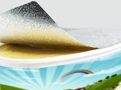 No lo vas a creer: el sencillo truco para quitar las tapas de aluminio de los envases en segundos y sin romperlas