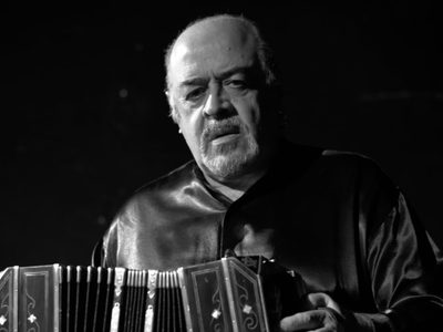 César Olguín y Pablo Ahmad presentan "Tango bar"