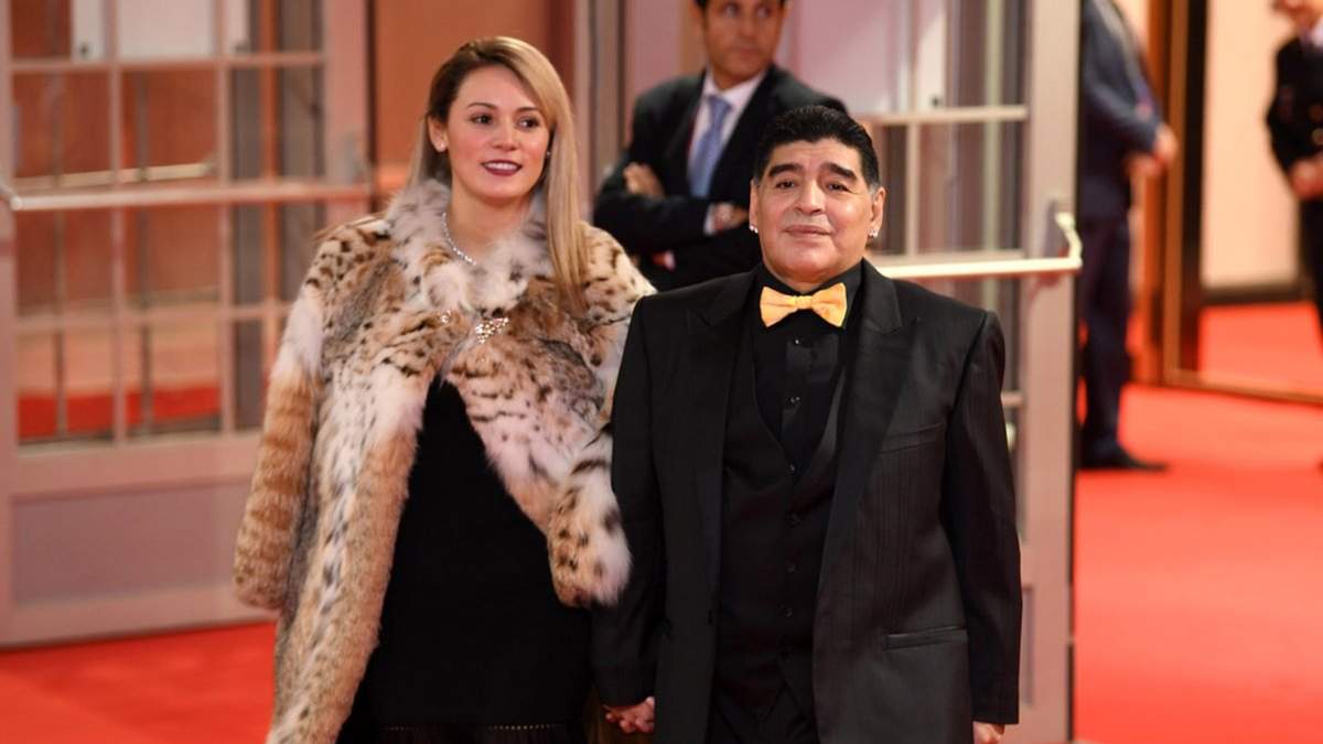 Rocío Oliva y Diego Maradona. Fuente: (Instagram)
