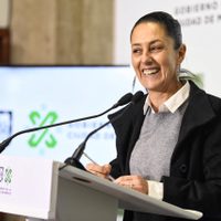 Ya hay menos colas en las estaciones de servicio: Sheinbaum
